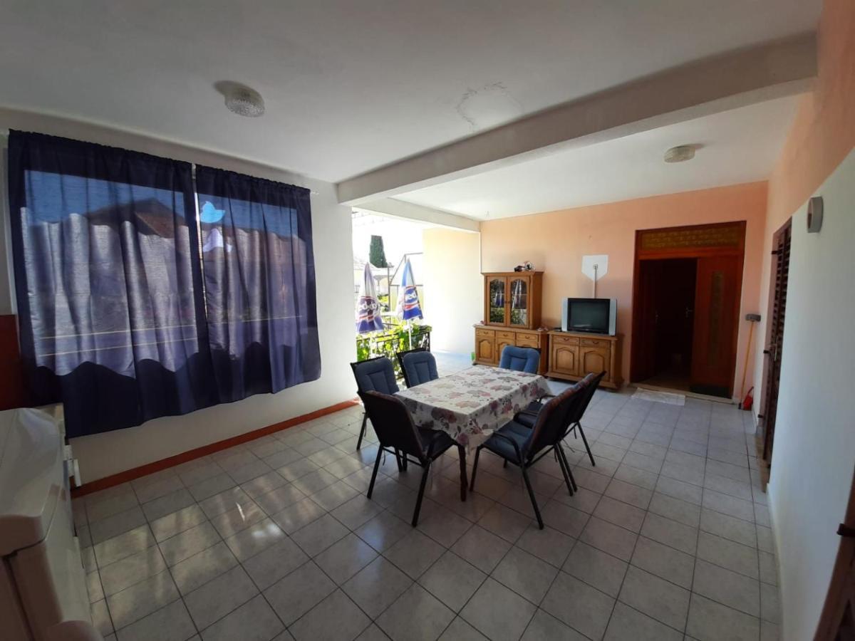 Apartments By The Sea Podaca, Makarska - 2612 외부 사진